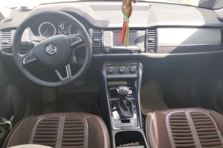 Used Skoda Kodiaq 2017 TSI330 5-seat Two-Wheel Drive Comfort Edition Center Console