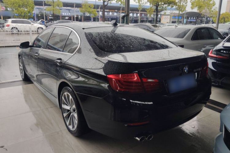 Used BMW 5 Series 2014 528Li Leading Model
