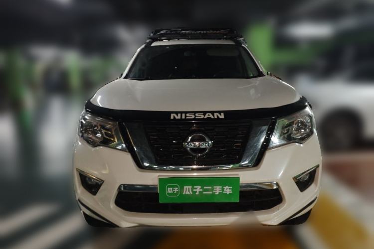 Used Nissan Terra 2018 2.5L Automatic 4x4 Luxury Edition Front
