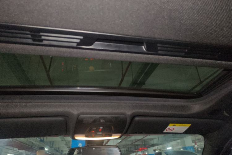 Used BMW 3 Series 2019 320i M Sport Night Edition Headliner