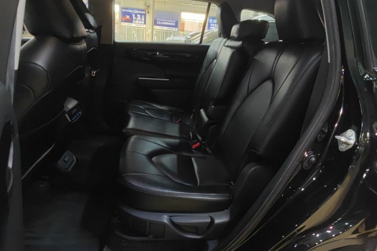 Used Toyota Highlander 2022 Dual-Engine 2.5L Two-Wheel Drive Elite Edition 7-Seater
