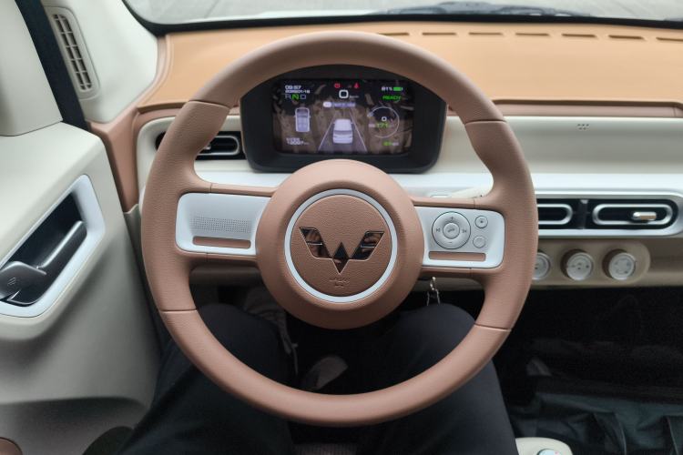 Used Wuling Hongguang MINIEV 2024 3rd Generation 215km Youth Edition
