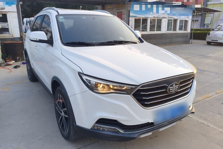 Used Bestune X40 2018 Internet Celebrity Edition 1.6L Automatic Luxury Version
