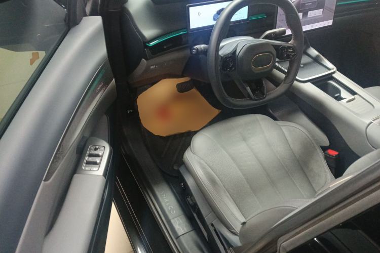 Used Lynk & Co 07 2024 EM-P 126 Long-Range Halo