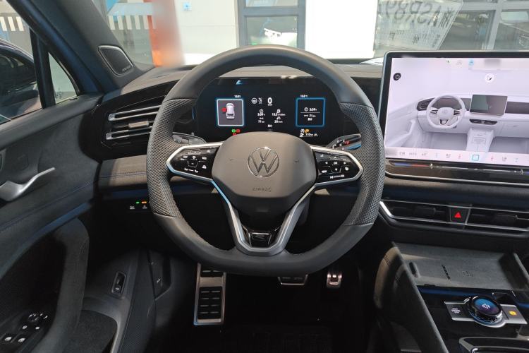 Used Volkswagen Tiguan L 2024 PRO 380TSI Four-Wheel Drive R-Line Prestige Edition