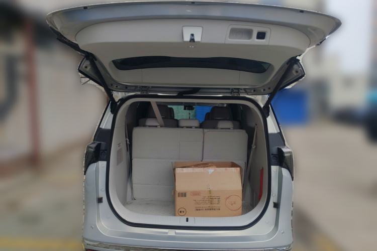 Used Buick GL8 New Energy 2024 Lu Zun Deluxe Edition 7-Seater
