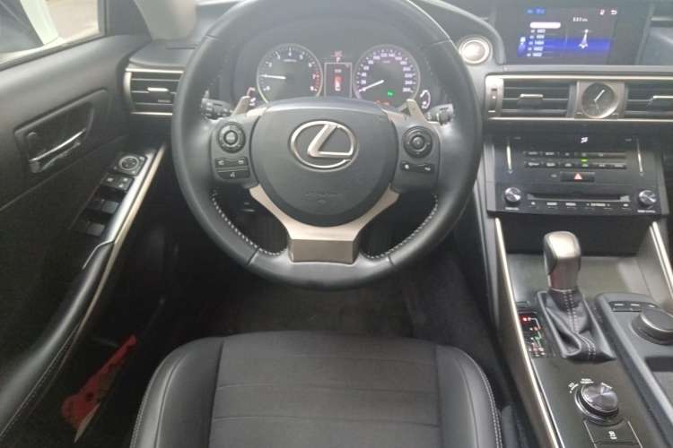 Used Lexus IS 2013 250 Leading Edition
