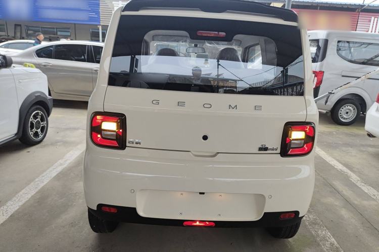 Used Geely Galaxy Panda 2025 210 km – Yuanqi Bear
