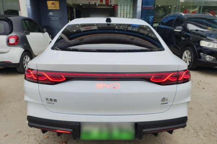 Used BYD Qin L 2025 DM-i Smart Drive 80KM Superior Model Rear