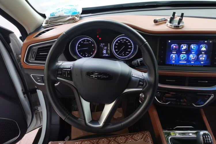 Used Zotye T300 2017 1.5L Manual Luxury Model Steering Wheel