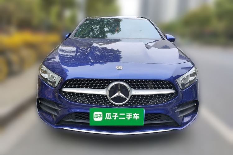 Used Mercedes-Benz A-Class 2020 Restyled A 200 L Sport Sedan Fashion Version Front