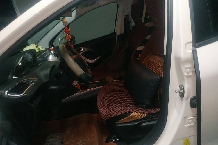 Used Peugeot 2008 2014 1.6L Automatic Fashion Edition Left Front Seat