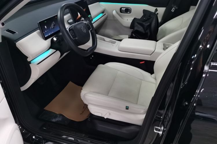 Used Leapmotor C16 2024 Range-Extended 200 LiDAR Edition Left Front Seat