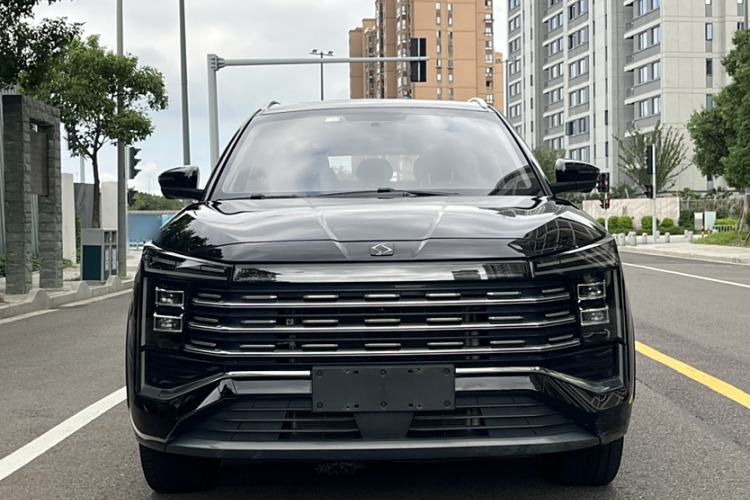 Used SOL X8 PLUS 2023 1.5 TGDI DCT Smart Edition 7-Seater