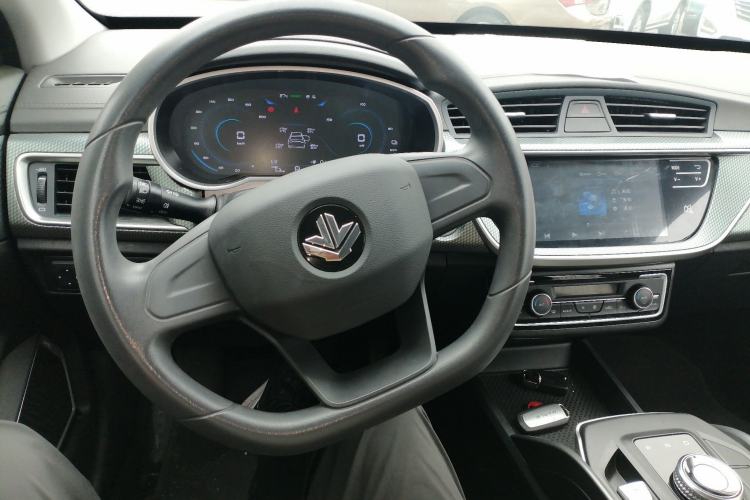 Used Livan Maple 60s 2022 Easy-to-Replace Version Lithium Iron Phosphate
