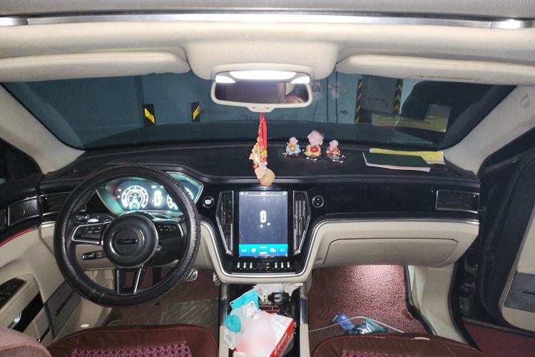 Used Zotye T700 2017 1.8T Dual-Clutch Prestige Model
