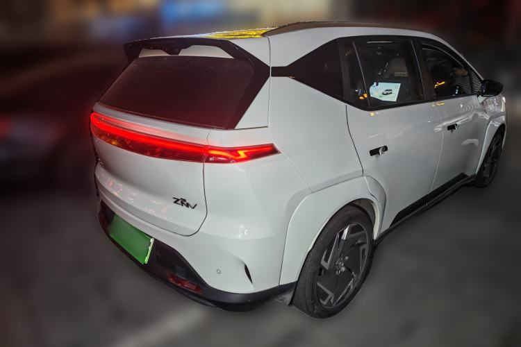 Used Hycan Z03 2022 510 km Range Trendy Cool Version 160 kW 61.13 kWh Rear Right 45 Deg