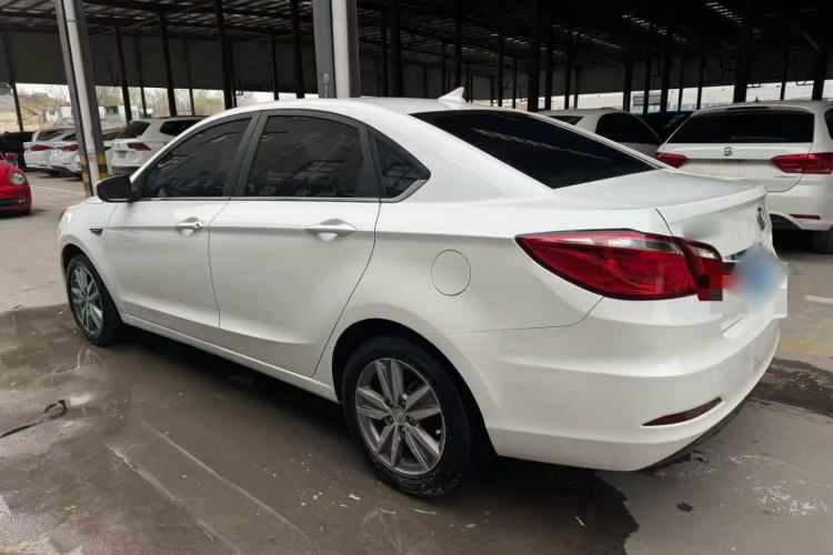 Used Changan Eado 2015 1.6L Manual Luxury Model China V Standard