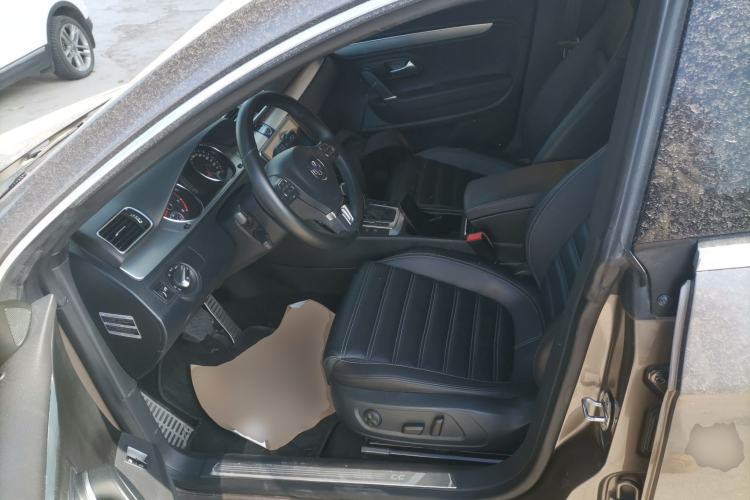 Used Volkswagen FAW-Volkswagen CC 2015 1.8TSI Prestige Model
