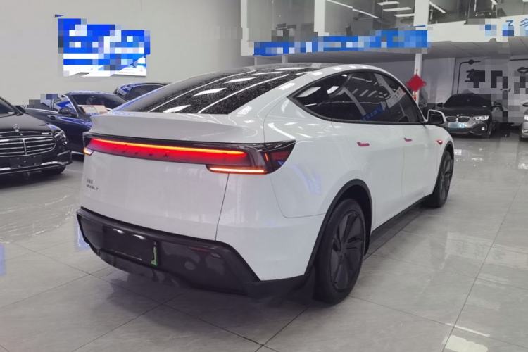 Used Tesla Model Y 2025 Rear-Wheel-Drive Version