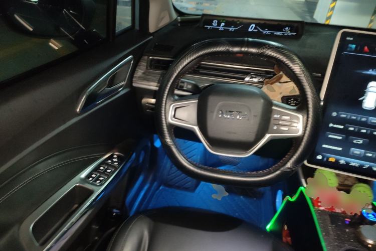 Used NETA V 2022 Chao 300 Lite Lithium Iron Phosphate
