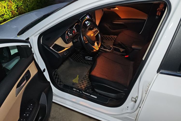 Used Chevrolet Monza 2022 320 Automatic Enjoyment Sunroof Version
