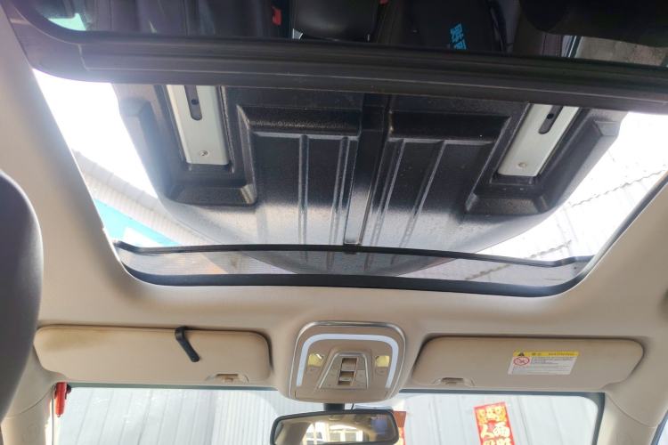 Used BYD Tang New Energy 2015 2.0T Four-Wheel-Drive Flagship Model