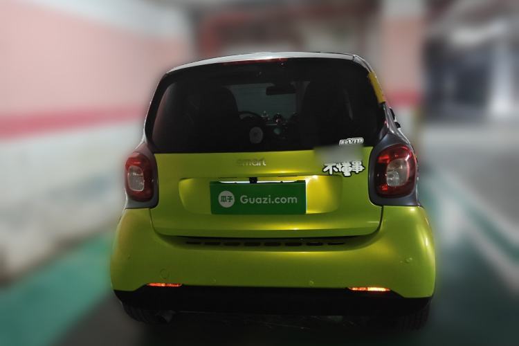 Used smart fortwo 2018 1.0L 52kW Hardtop Passion Edition China V Standard
