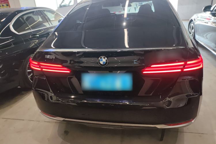 Used BMW 5 Series 2024 530Li Luxury Package Premium Edition
