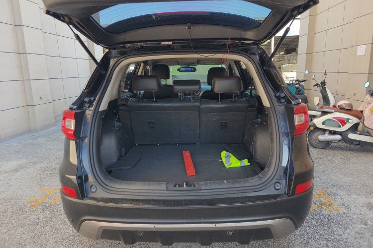 Used Changan CS75 2016 2.0L Manual Luxury Version China V Standard
