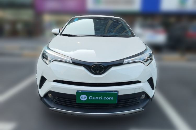 Used Toyota IZOA 2018 2.0L Yichi Version China VI Standard Front
