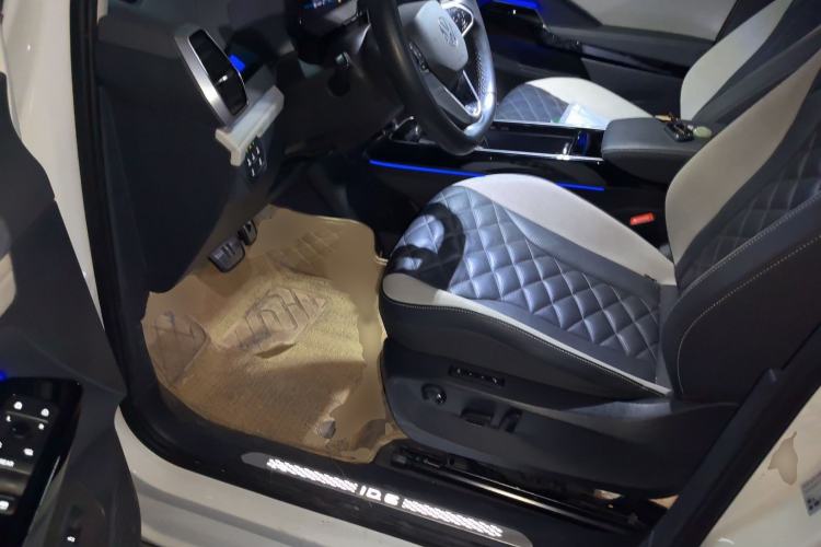 Used Volkswagen ID.6 CROZZ 2021 Revised Version Long-Range PRO Edition