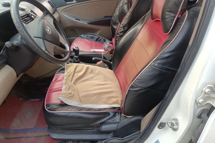 Used Hyundai Verna (older generation) 2016 1.4L Manual Fashion GS
