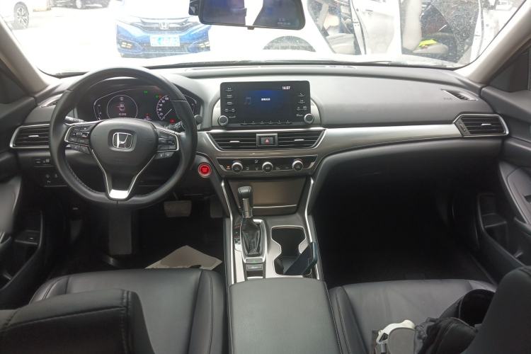 Used Honda Accord 2018 260TURBO Luxury Edition China VI
