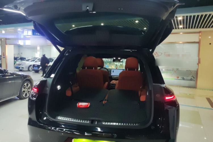 Used Li Auto L8 2023 Air model