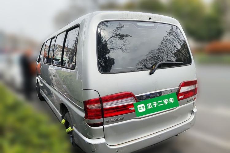 Used Jinbei Grace 2018 2.0L Express Comfort 7-Seater V19