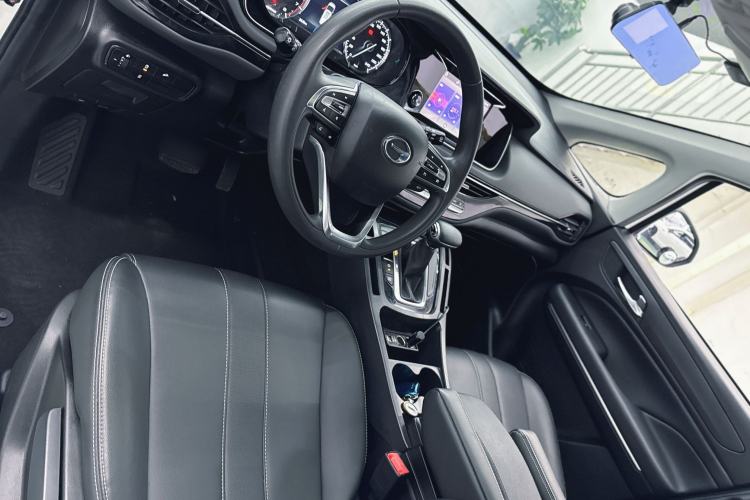 Used GAC Trumpchi M6 2021 270T DCT Luxury Edition (7 Seats) Interior 1