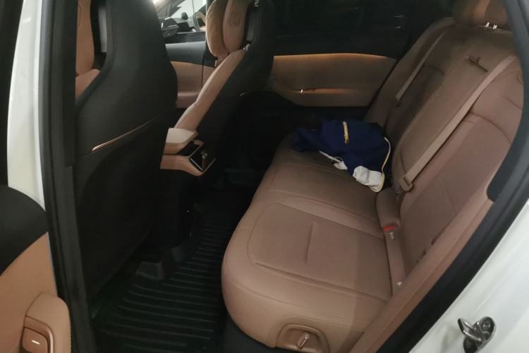 Used Nio ES6 2023 75 kWh Left Rear Seat