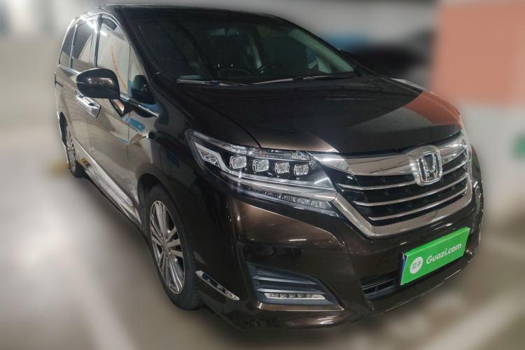 Used Honda Elysion 2016 2.4L Luxury Edition
