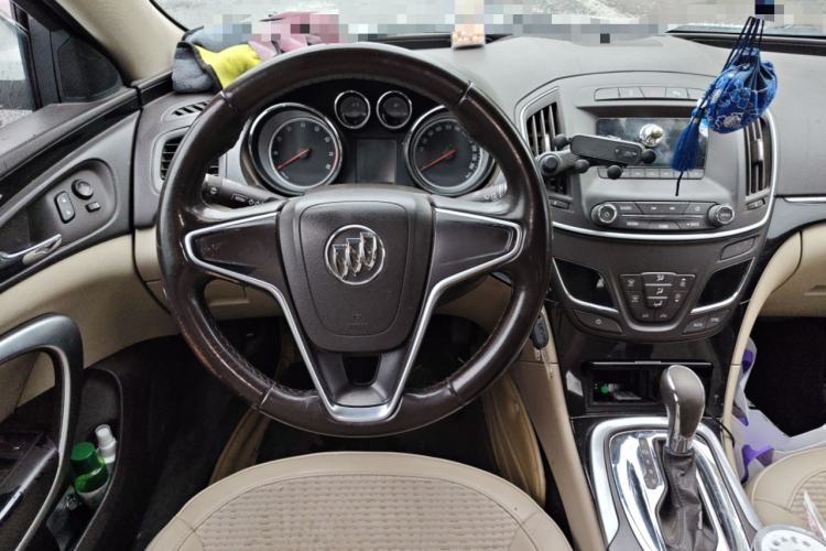 Used Buick Regal 2015 2.0L Leading Fashion Edition