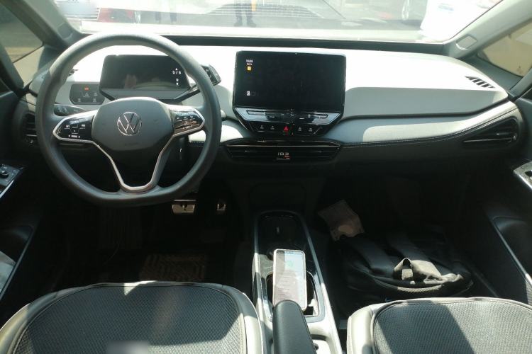 Used Volkswagen ID.3 2024 Pure & Smart Edition Center Console