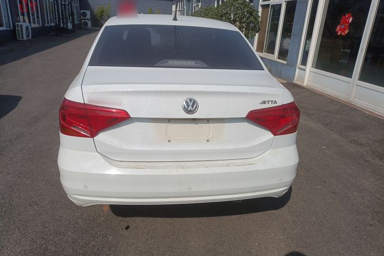 Used Volkswagen Jetta 2017 1.4L Manual Fashion Edition
