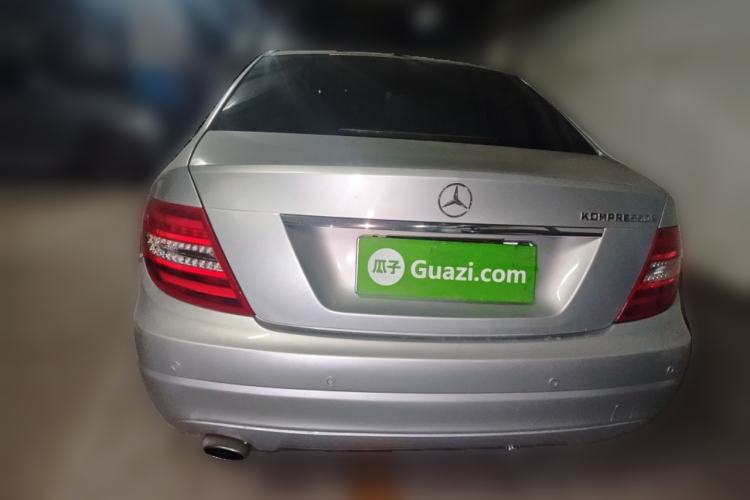 Used Mercedes-Benz C-Class 2011 C 180K Classic model