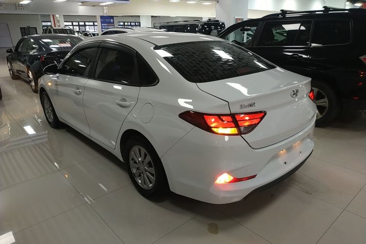 Used Hyundai Celesta 2018 1.6L Automatic GL Enjoyment Edition China VI compliant