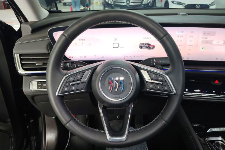 Used Buick Envision 2025 Encore Plus 28T All-Wheel-Drive Platinum Edition Steering Wheel