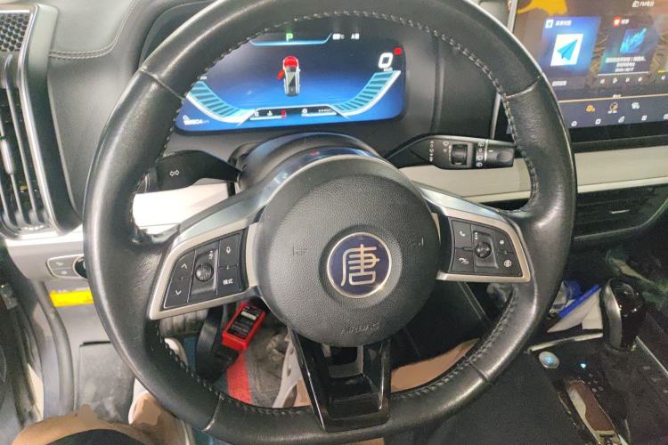 Used BYD Tang 2018 2.0T Automatic Smart Connect Prestige 5-Seater National Emission Standard V
