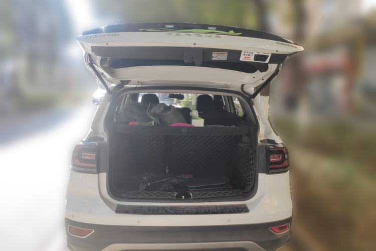 Used Volkswagen Tacqua 2020 1.5L Automatic Yue
