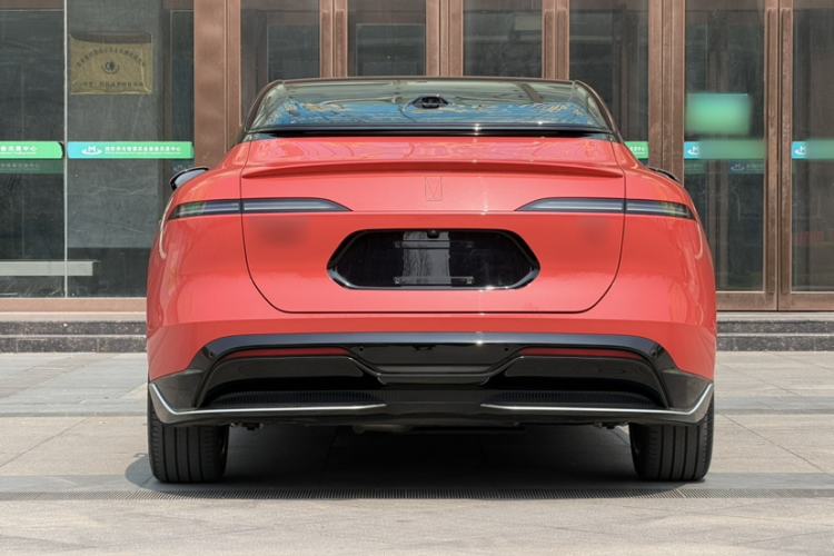 Used Avatr 06 2025 Pro Range-Extended Edition Exterior 3