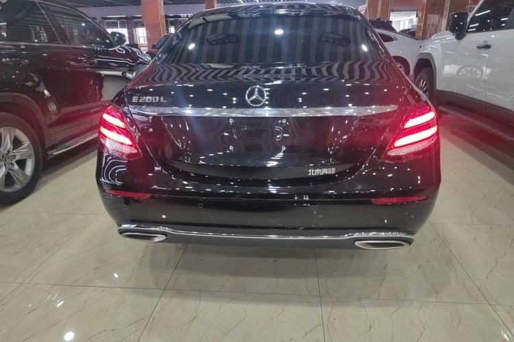 Used Mercedes-Benz E-Class 2018 Facelift E 200 L
