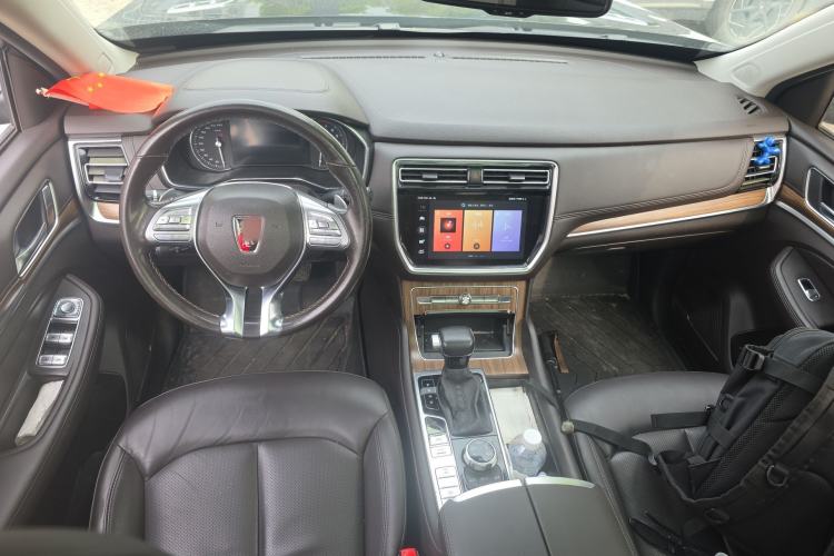 Used Roewe RX8 2019 30T Smart Connectivity Four-Wheel Drive Supreme Flagship Edition
